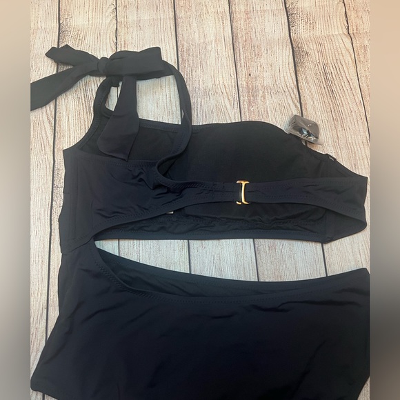 SALE-NWT Shade & Shore Women’s Bow Cut Out 1 Piece Swimsuit size XL (16) - Picture 8 of 13